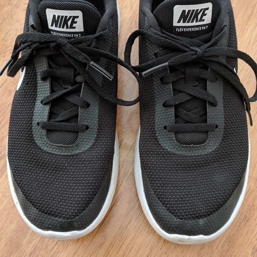 Running Shoes